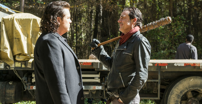 Illustration for article titled War Has Come on The Walking Dead, and It's About Damn Time